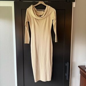 Merokeety Cream Sweater size small